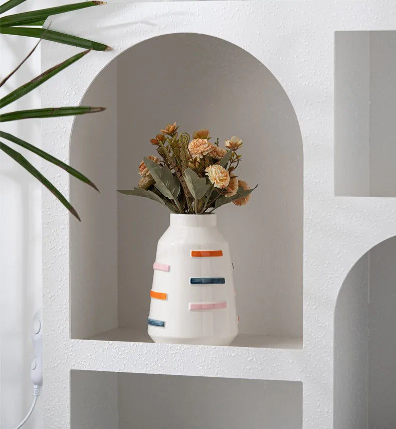 Guérip Simple and Elegant Aesthetic Vase Ceramic