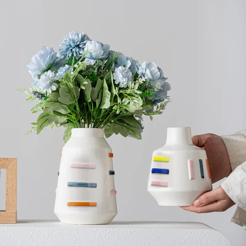 Guérip Simple and Elegant Aesthetic Vase Ceramic