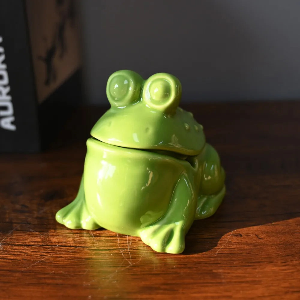Guérip Playful Frog Ceramic Ashtray