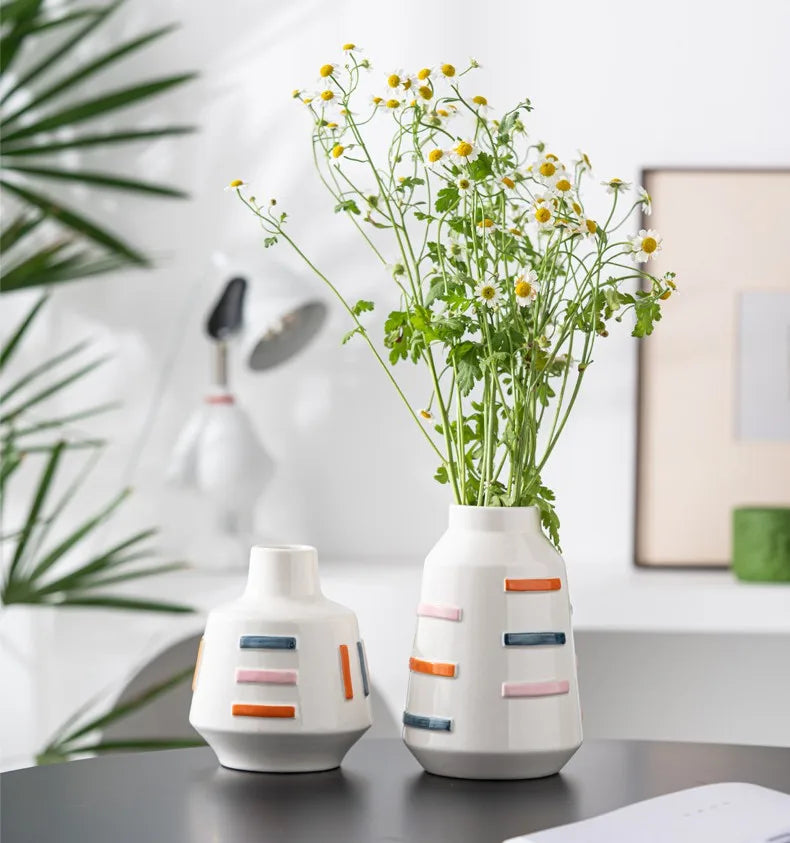 Guérip Simple and Elegant Aesthetic Vase Ceramic