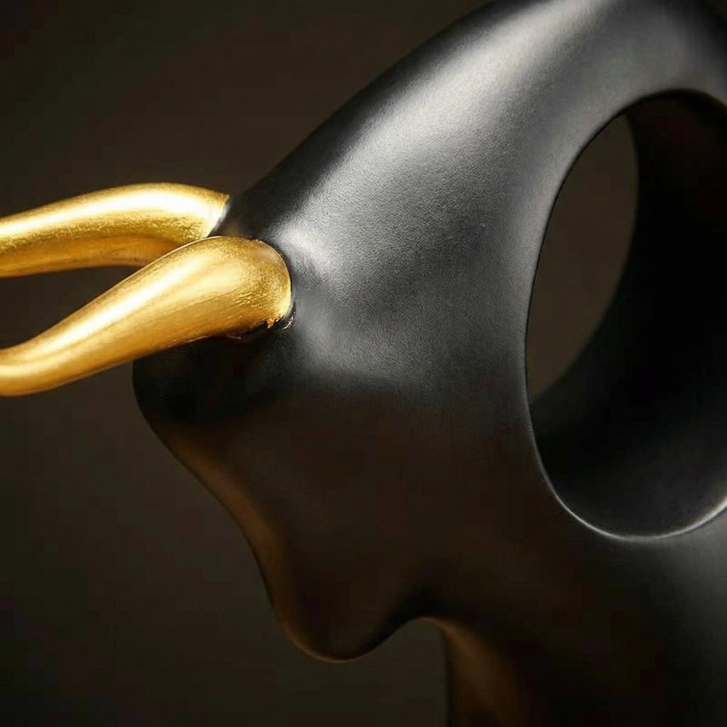 Apex Momentum Bull Sculpture