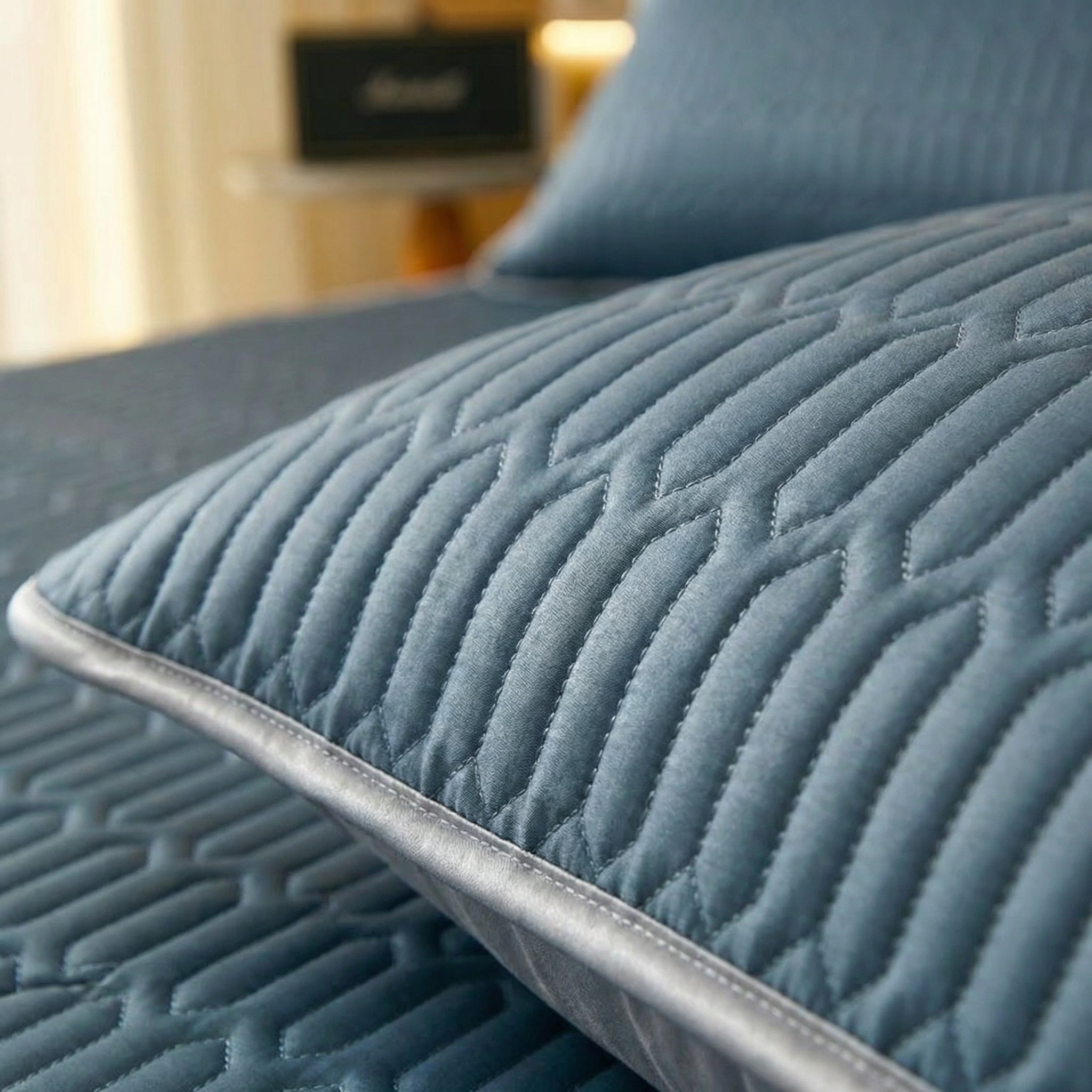 Quilted Cooling Pillowcase Set